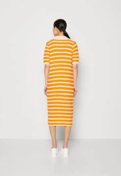 YAS CrocNoos - Gebreide Jurk - Oriole -Yas 0466e59d2cc04862949adfabaa462111