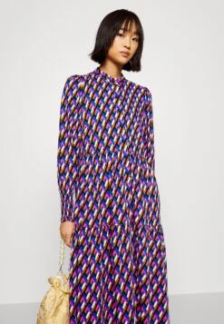 Yasalira- Maxi-Jurk - Surf The Web -Yas 055eb9a25f9e4dd9ae2f5fcc8513e119