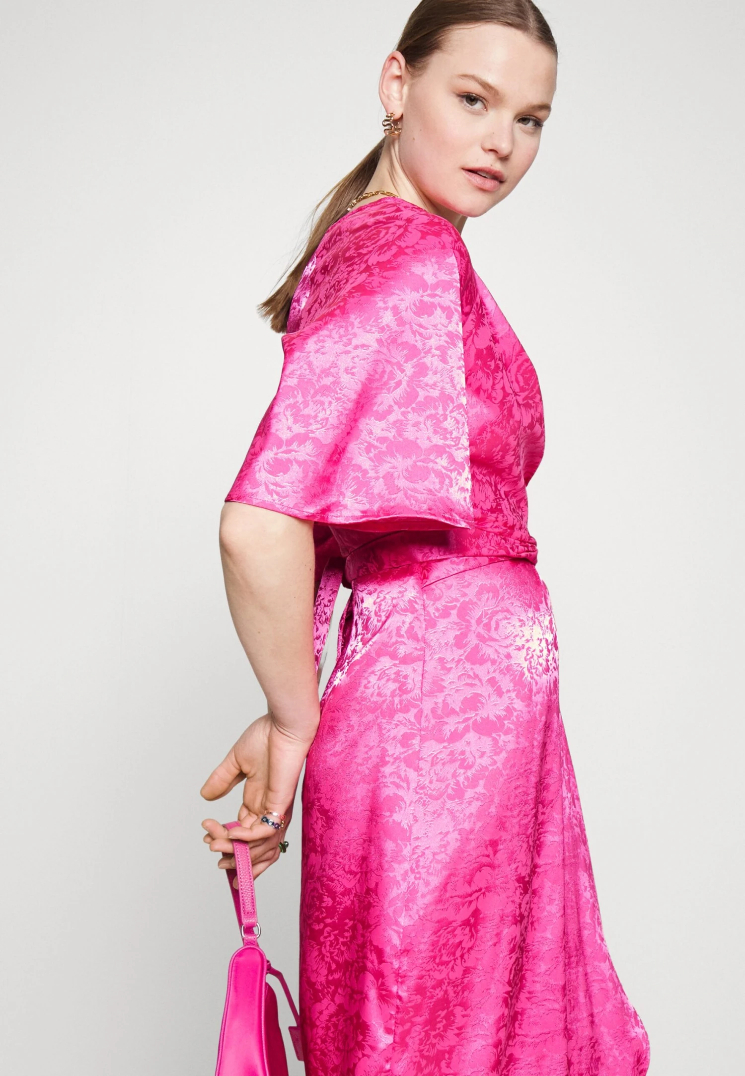 Yasretrieve Kimono Long Dress- Cocktailjurk - Carmine Rose 6 Yasretrieve Kimono Long Dress- Cocktailjurk - Carmine Rose - Afbeelding 4