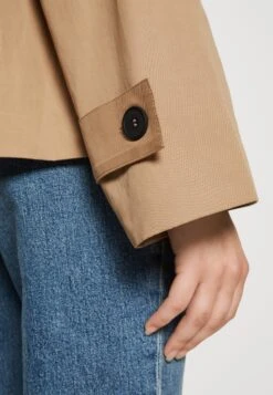 Yasminki Short Coat - Lichte Jas - Silver Mink -Yas 0e69e70cb7e642639f8e9d0675a0575e