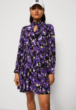 Yassavanna Dress- Jurk - Purple/Liro 11 Yassavanna Dress- Jurk - Purple/Liro -Yas 117fa0496a924a89b2706b623d45f11d