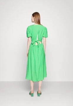 Yasclema Midi Dress - Cocktailjurk - Poison Green 11 Yasclema Midi Dress - Cocktailjurk - Poison Green -Yas 11a67d404eb1430a8df0d80dd18f1d16