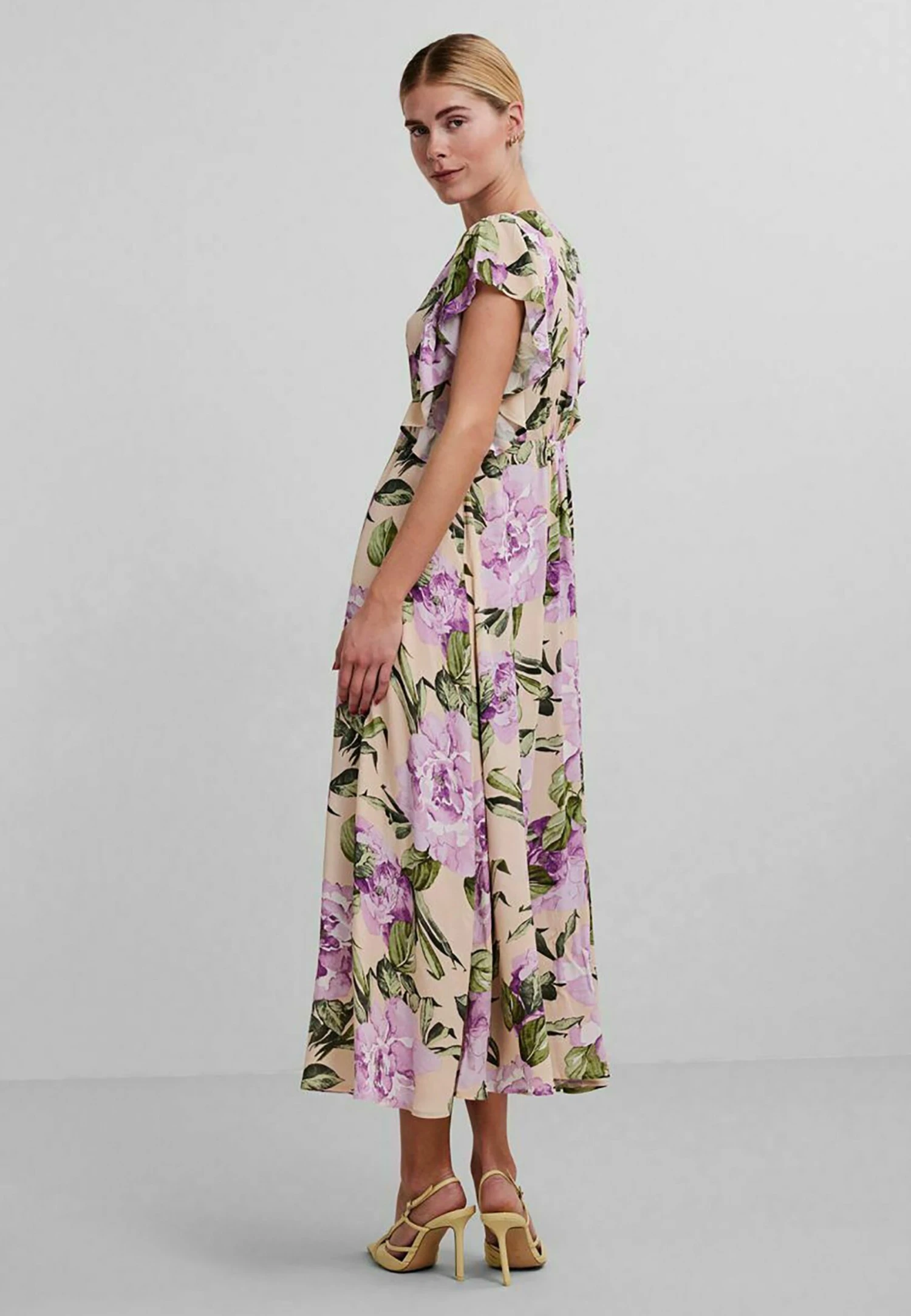 Yaseva - Jurk - Macadamia 5 Yaseva - Jurk - Macadamia - Afbeelding 3