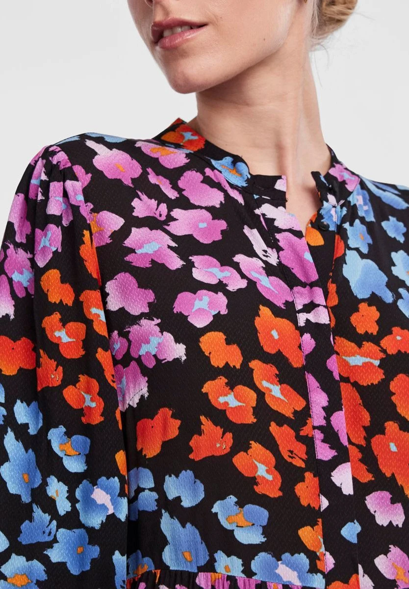 Yasalira Long Shirt Dress - Blousejurk - Blackaop Liro Print 6 Yasalira Long Shirt Dress - Blousejurk - Blackaop Liro Print - Afbeelding 4