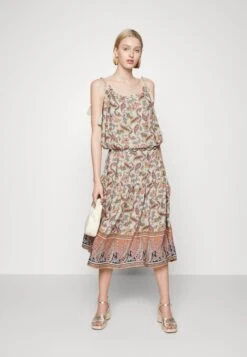 Yasgemma Strap Midi Dress - Fest - Jurk - Apricot -Yas 22bb150ca37f4c3ebea07a7e09163ba7