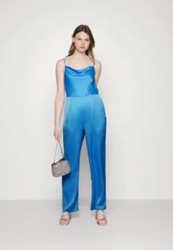 Yas -Yas 27f7bd6cf5d84f7695c006814382f843