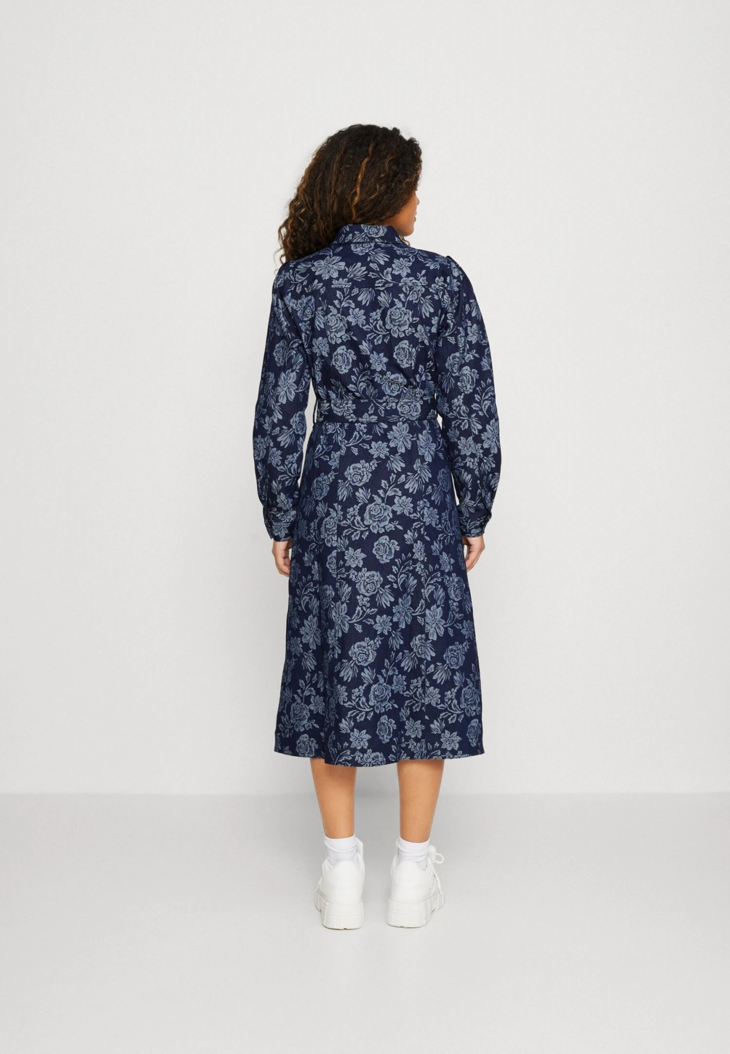Yasdenise Midi Shirt Dress - Spijkerjurk - Navy Blazer 5 Yasdenise Midi Shirt Dress - Spijkerjurk - Navy Blazer - Afbeelding 3