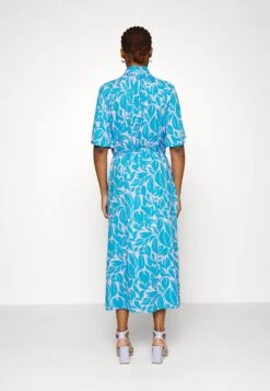 YAS Lefira 2/4 S Noos - Jurk - Dresden Blue 10 YAS Lefira 2/4 S Noos - Jurk - Dresden Blue -Yas 2f6ac91bc09a4a318f707817053333fb