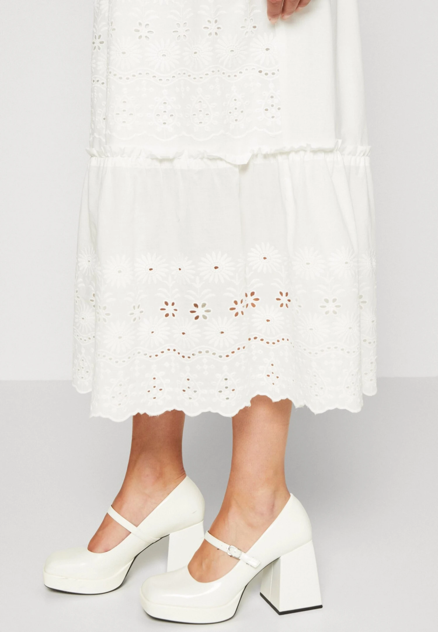 Yasdust Strap Long Dress - Jurk - Star White 8 Yasdust Strap Long Dress - Jurk - Star White - Afbeelding 6