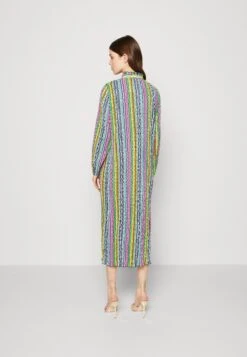 Yasculla Midi Dress - Cocktailjurk - Iris Orchid/Culla -Yas 31c25f4c419549ec8bed1b29d4f9b4af