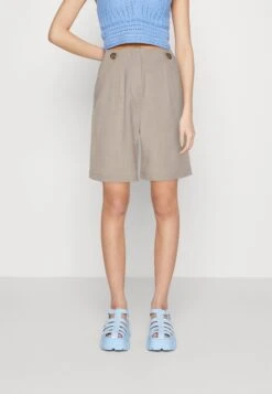 Yasmaya - Shorts - Camel