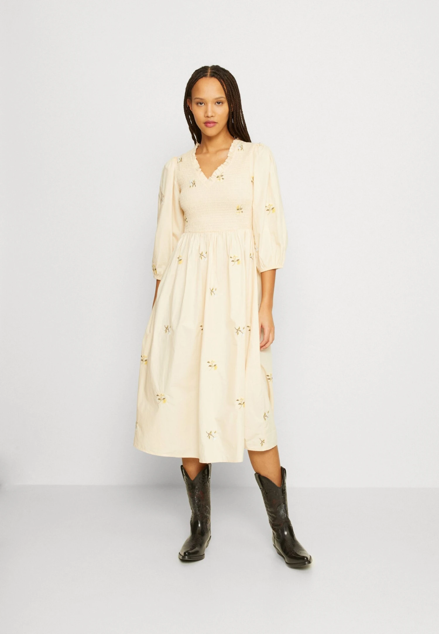 YAS Jubel Midi Dress - Jurk - Macadamia 3 YAS Jubel Midi Dress - Jurk - Macadamia