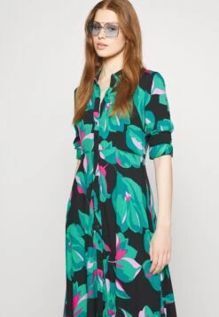 Yassavanna Long Shirt Dress - Maxi-Jurk - Green 12 Yassavanna Long Shirt Dress - Maxi-Jurk - Green -Yas 3da7b1d0898444fb802fdc814c05df27