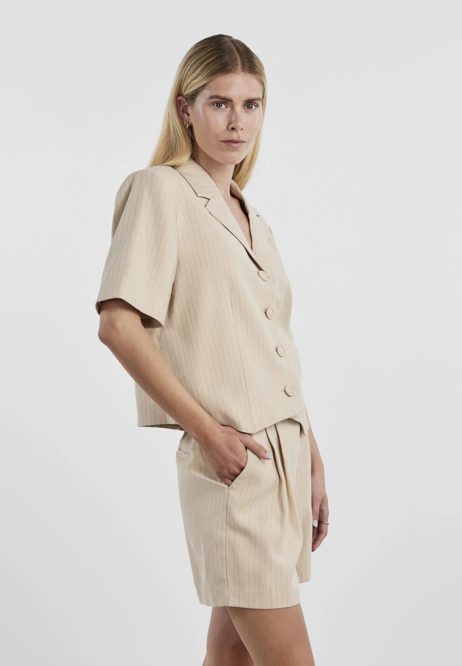 Yaspina - Blazer - Cement 3 Yaspina - Blazer - Cement