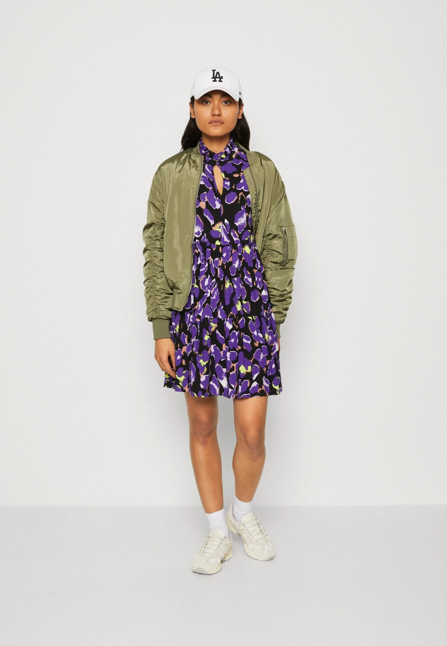 Yassavanna Dress- Jurk - Purple/Liro 4 Yassavanna Dress- Jurk - Purple/Liro - Afbeelding 2