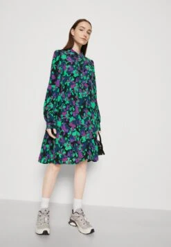 Yaslicco Shirt Dress - Blousejurk - Black/Licco -Yas 411d59511f6042659bffe7730e4da564