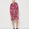 Yaslulu Dress- Blousejurk - Iris Orchid/Lulu -Yas 413ab55321364dc98764f4af183bae79