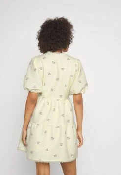 Yascherisa Wrap Dress Show - Jurk - Transparent Yellow -Yas 417ccfec432d42fea725f934e5d46447