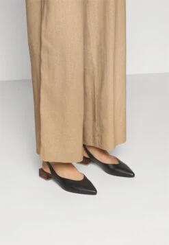 Yassummer Ankle - Jumpsuit - Beige -Yas 48e9903b29ac4c9bbe047ecc94a821e7