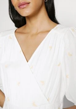 Yasfly Dress - Jurk - Star White/Curry -Yas 4c23a0a263954d82b014241837d6fdb3