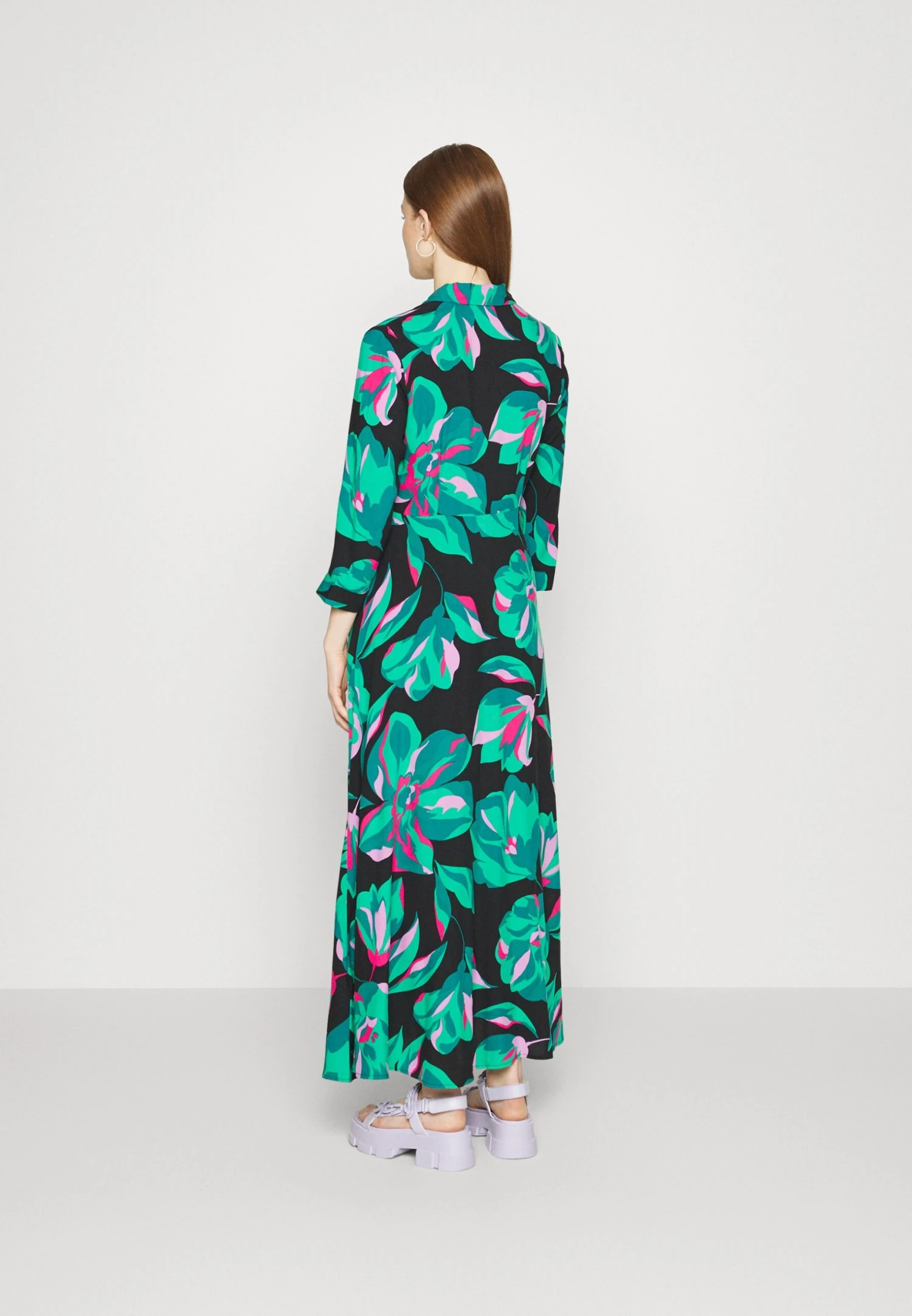 Yassavanna Long Shirt Dress - Maxi-Jurk - Green 5 Yassavanna Long Shirt Dress - Maxi-Jurk - Green - Afbeelding 3