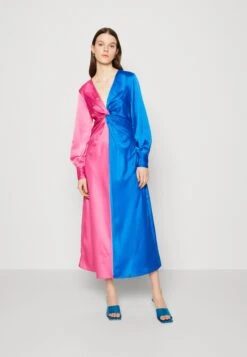 Yasvanessa V Neck Long Dress - Cocktailjurk - Phlox Pink/Princess Blue