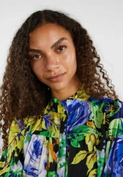 YAS Montani - Overhemdblouse - Black 10 YAS Montani - Overhemdblouse - Black -Yas 4e9a3b8af95844fc946c52ef2e6c0483