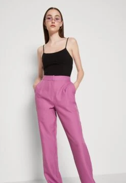 Yaslori Pant - Broek - Mulberry 11 Yaslori Pant - Broek - Mulberry -Yas 501a81e25100470e884c23272d3ae9a6