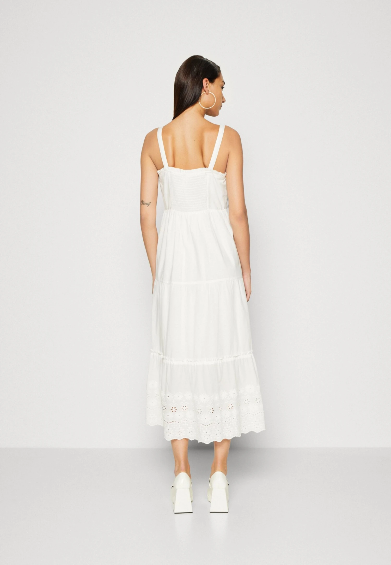 Yasdust Strap Long Dress - Jurk - Star White 5 Yasdust Strap Long Dress - Jurk - Star White - Afbeelding 3