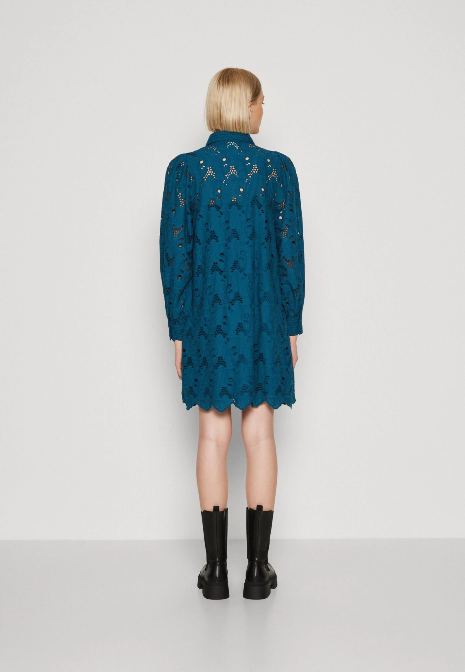 Yasteala Shirt Dress - Blousejurk - Blue Coral 5 Yasteala Shirt Dress - Blousejurk - Blue Coral - Afbeelding 3