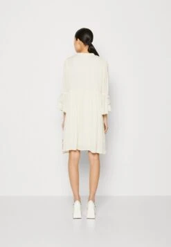 Yaschella 3/4 Tunic Dress - Jurk - Off White 10 Yaschella 3/4 Tunic Dress - Jurk - Off White -Yas 558e7f5317154cf488b064eeee521bf4