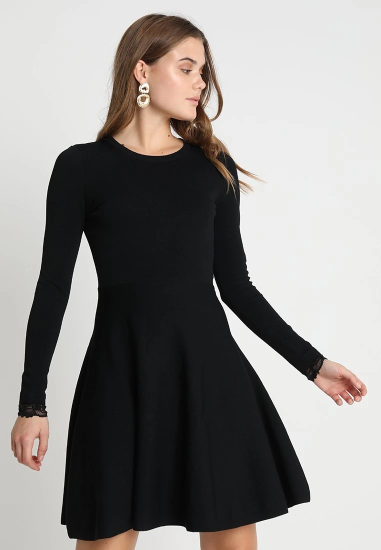 Yasbecco Dress - Gebreide Jurk - Black 3 Yasbecco Dress - Gebreide Jurk - Black