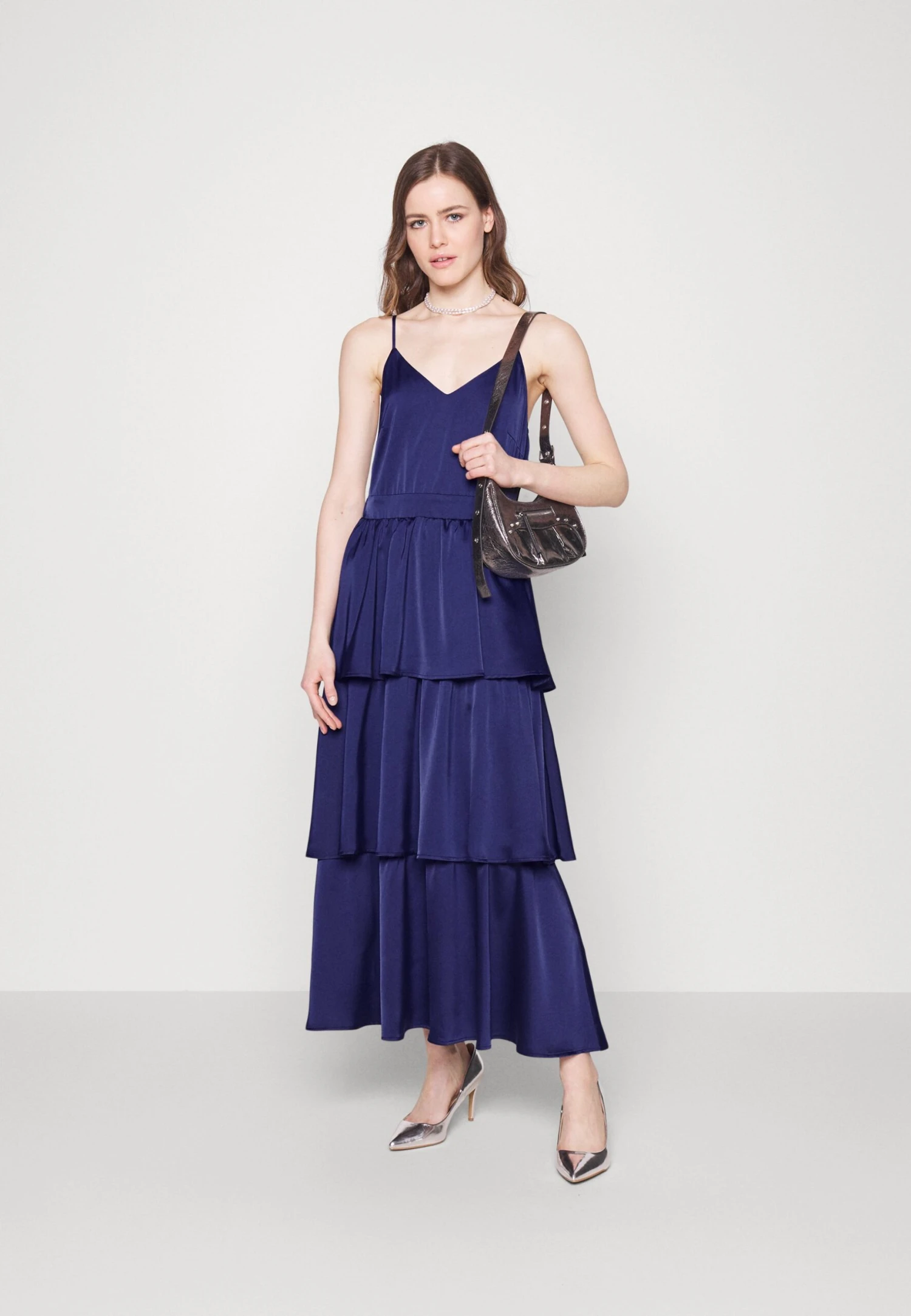 Yascam Strap Midi Dress- Galajurk - Evening Blue 4 Yascam Strap Midi Dress- Galajurk - Evening Blue - Afbeelding 2