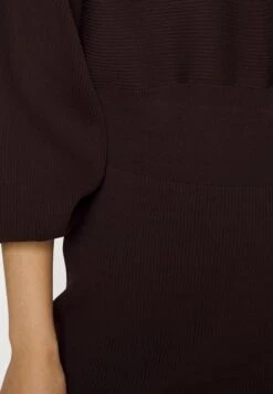 Yashally Knit Dress - Gebreide Jurk - Brown 11 Yashally Knit Dress - Gebreide Jurk - Brown -Yas 5a27dc8a1bb44bf4aba75b41b91260fd