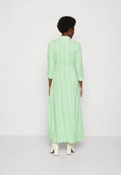Yassavanna Long Shirt Dress - Maxi-Jurk - Summer Green/Boho -Yas 5b70a2ead8404ec7b5893007f330588d