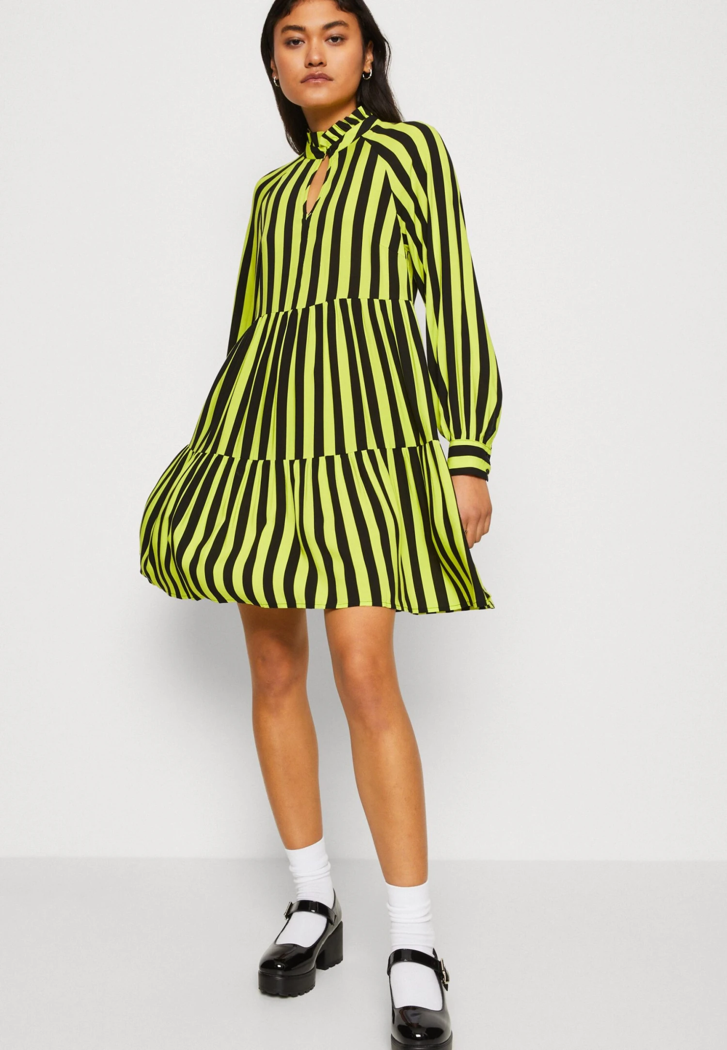 Yassavanna Dress- Jurk - Lime/Black 6 Yassavanna Dress- Jurk - Lime/Black - Afbeelding 4