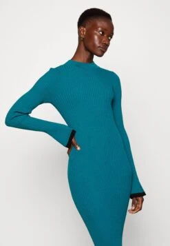 Yastrista- Gebreide Jurk - Deep Lakedetail:Black Constrast 13 Yastrista- Gebreide Jurk - Deep Lakedetail:Black Constrast -Yas 5daec33ebe0445dd8023b9131a50b062