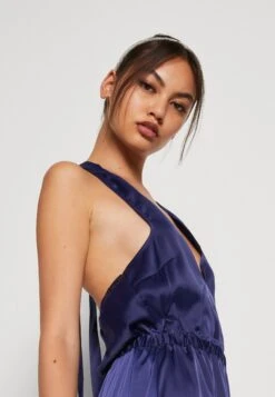 Yasathena Halterneck Dress Celeb - Galajurk - Patriot Blue -Yas 5f82c99926ad48328dd54413d3af16b9