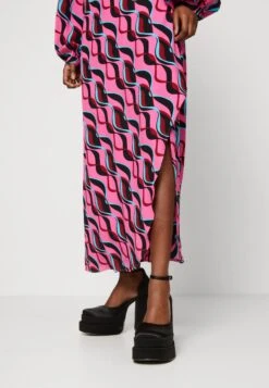 Yassippy Long Dress - Maxi-Jurk - Phlox Pink/Sippy Aop -Yas 62cce45e014a4dcab5f5a3692c1dc9f1