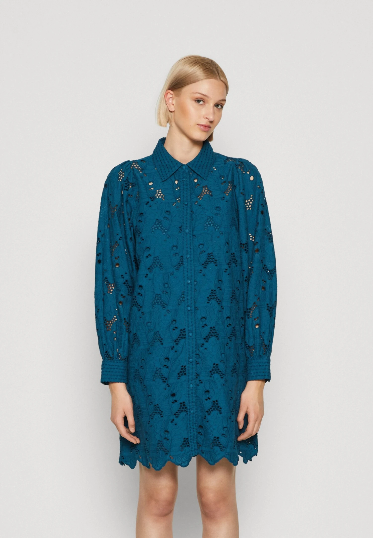 Yasteala Shirt Dress - Blousejurk - Blue Coral 3 Yasteala Shirt Dress - Blousejurk - Blue Coral