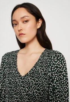 Yasditsy V Neck Smock Dress - Jurk - Black -Yas 63e4910659be4916b636428dfd72ea63