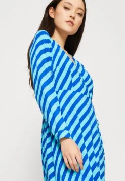 Yassavanna Long Wrap Dress - Jurk - Blue Stripe -Yas 6465618b2282480c95e7d770b9c8a05a