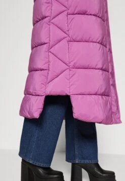 Yasliro Long Padded Coat - Winterjas - Hyacinth Violet 13 Yasliro Long Padded Coat - Winterjas - Hyacinth Violet -Yas 649a97fb2fd545f5a646711b912327e9