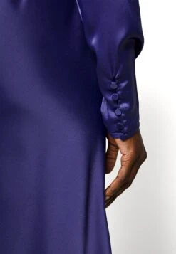 Yasathena Dress- Galajurk - Patriot Blue 13 Yasathena Dress- Galajurk - Patriot Blue -Yas 64cafa28b2f44af3a67cc51f76bf49b0