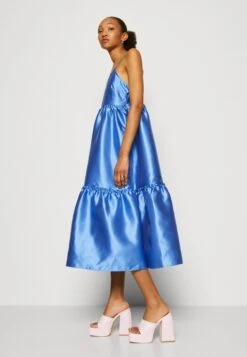 Yastherese Strap Dress - Cocktailjurk - Blue Bonnet -Yas 66ff84e343c24ee8bc2524610858000b