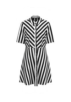 YAS Savanna - Blousejurk - Black -Yas 678e96df74eb4007a1f35210d3bca859