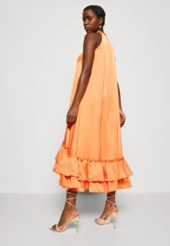 Yaseleanor Halterneck Long Dress - Cocktailjurk - Celosia Orange 11 Yaseleanor Halterneck Long Dress - Cocktailjurk - Celosia Orange -Yas 686c04c88423445fa3310413b591e316