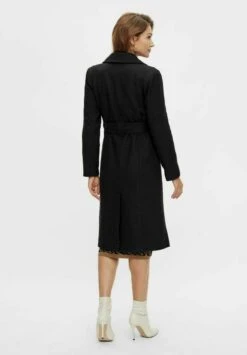 Yaskiliva - Mantel - Black -Yas 6a8f018cea0b4a73b43f3b8379b0de8a