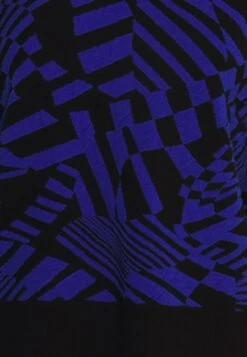 Yasstorm - Trui - Black Detail/Clematis Blue -Yas 6b3a2142835d409a8b74244c5f5eebc5