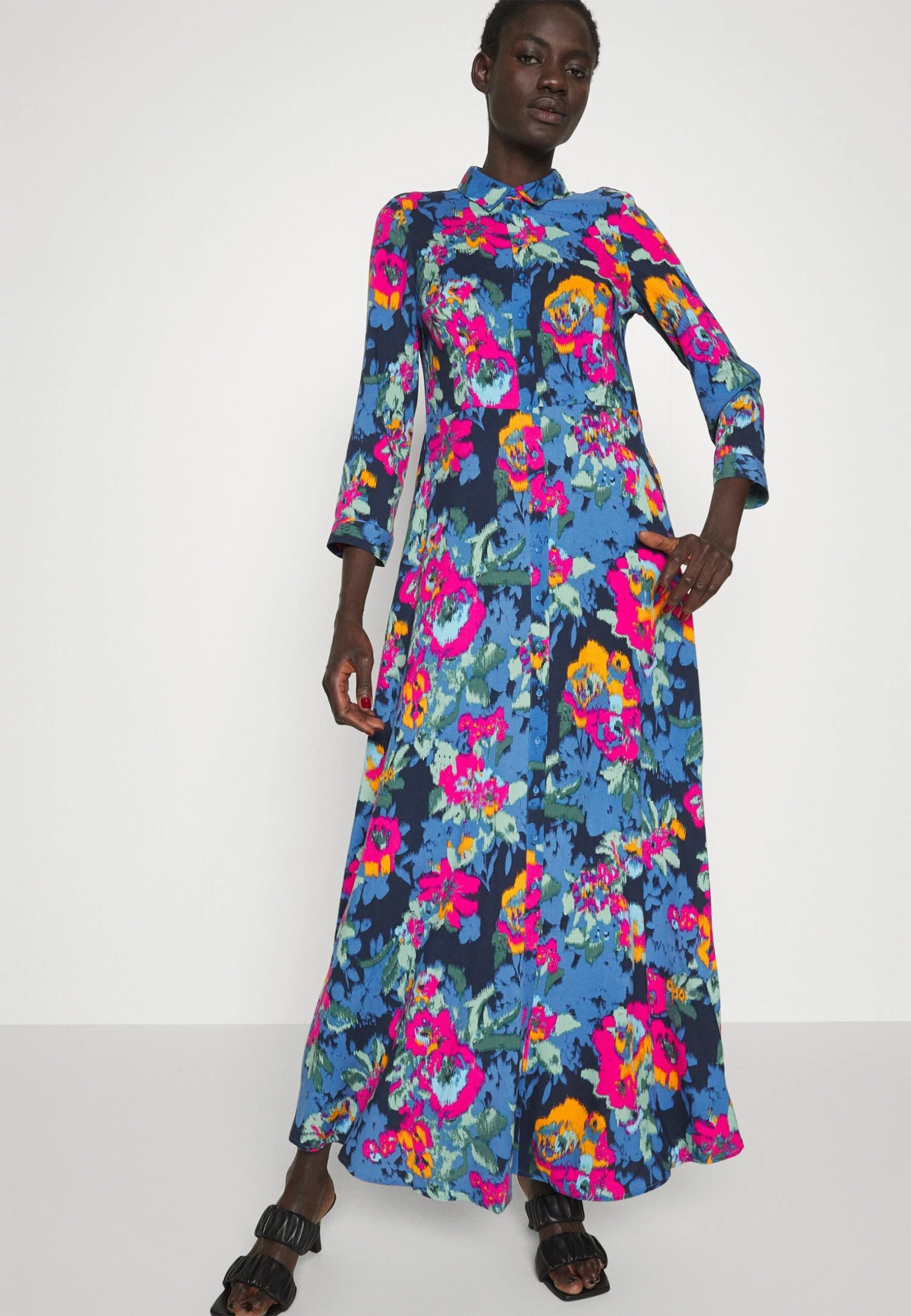 Yassavanna Dress - Maxi-Jurk - Blury Print 6 Yassavanna Dress - Maxi-Jurk - Blury Print - Afbeelding 4